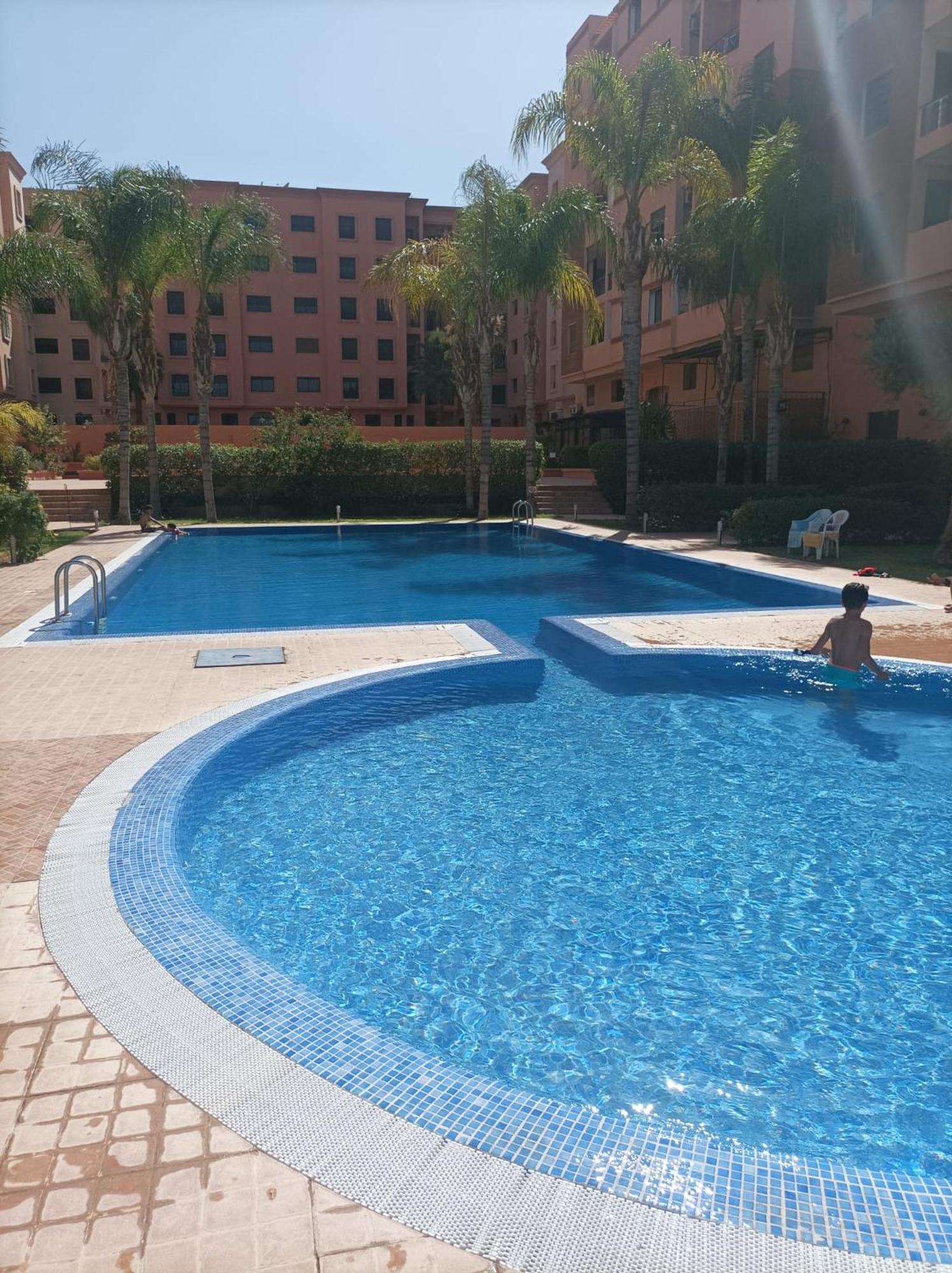 Appartement Haut Standing Vu Piscine Marrakesch Exterior foto