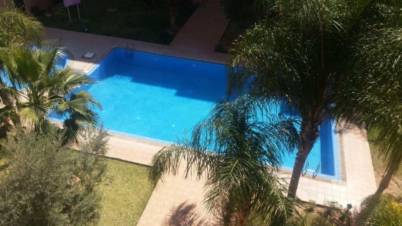 Appartement Haut Standing Vu Piscine Marrakesch Exterior foto